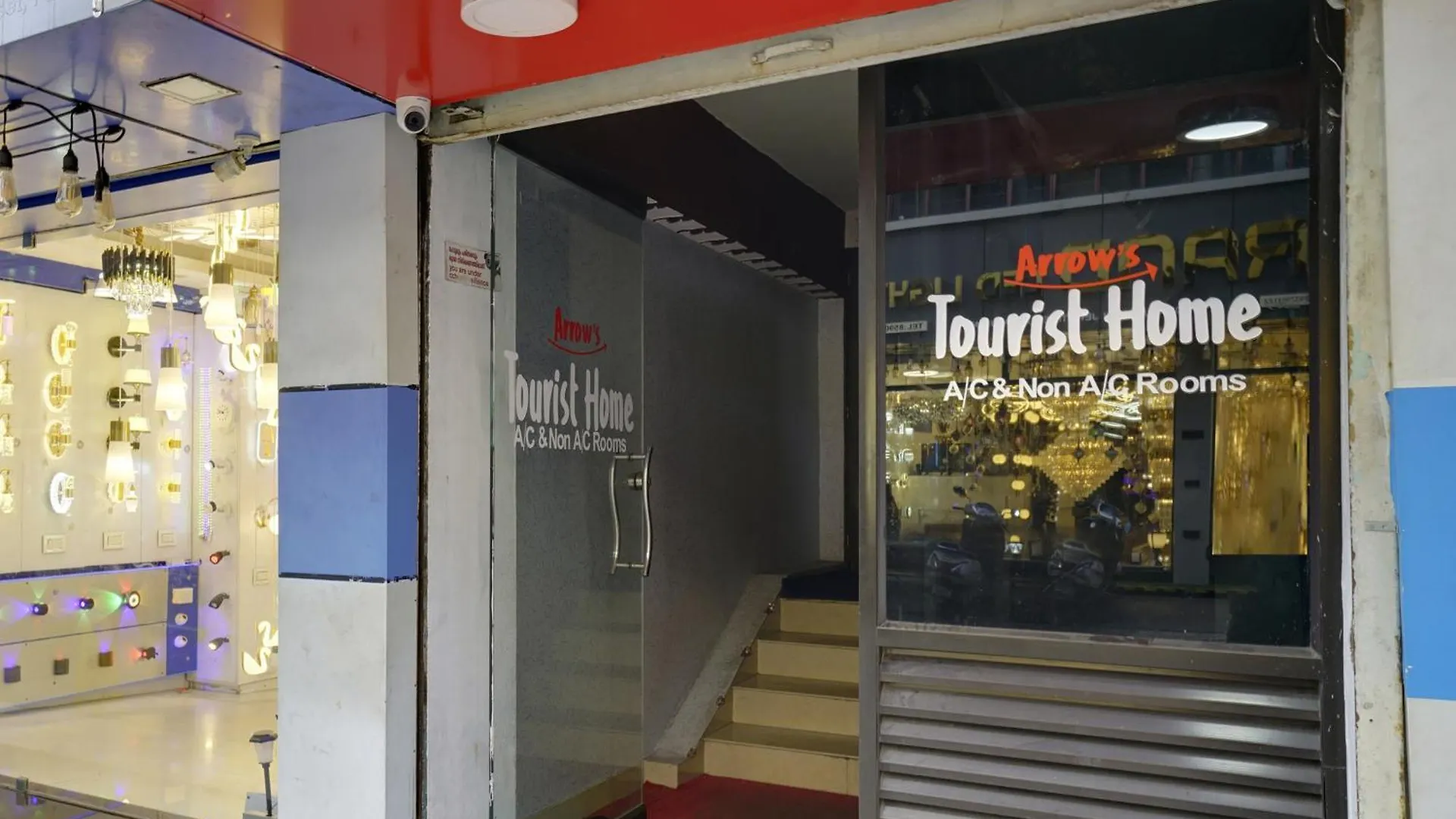Oyo Flagship Arrows Tourist Home Kochi Hotel