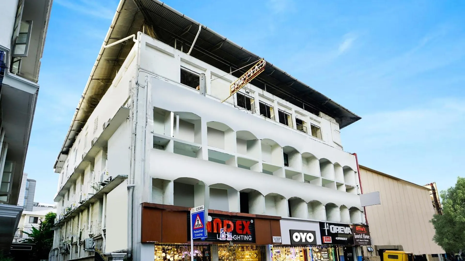 Oyo Flagship Arrows Tourist Home Kochi