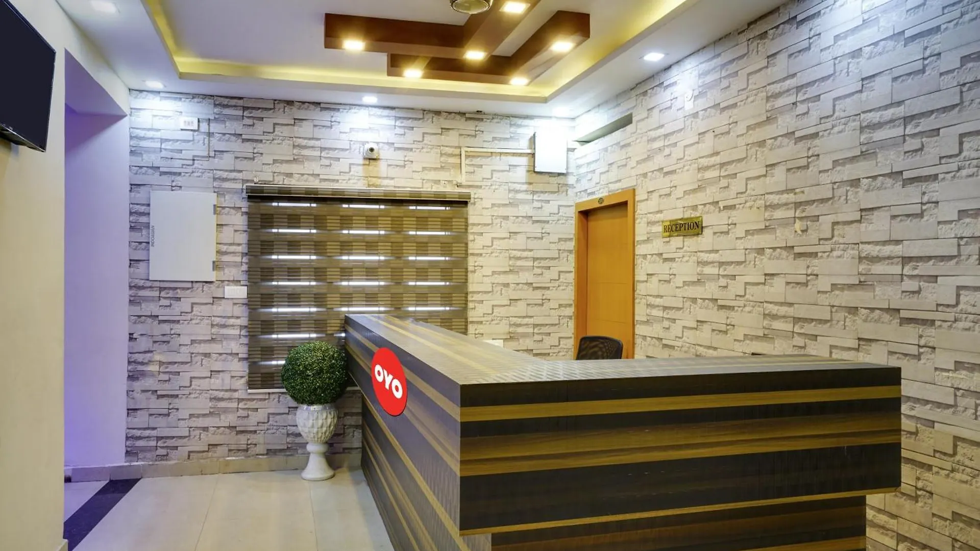 Hotel Oyo Flagship Arrows Tourist Home Kochi